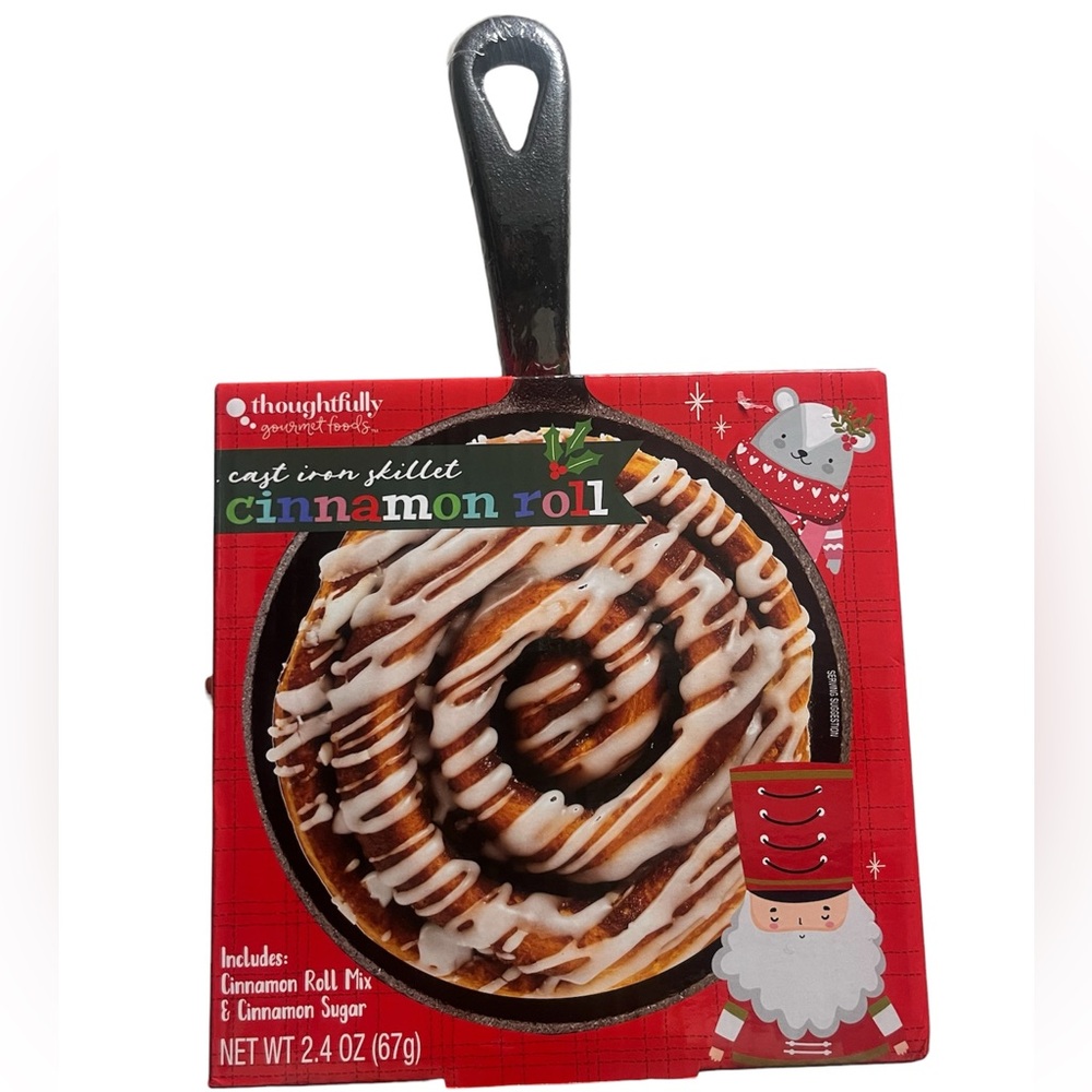 Black Cast Iron Skillet Cinnamon Roll Kit